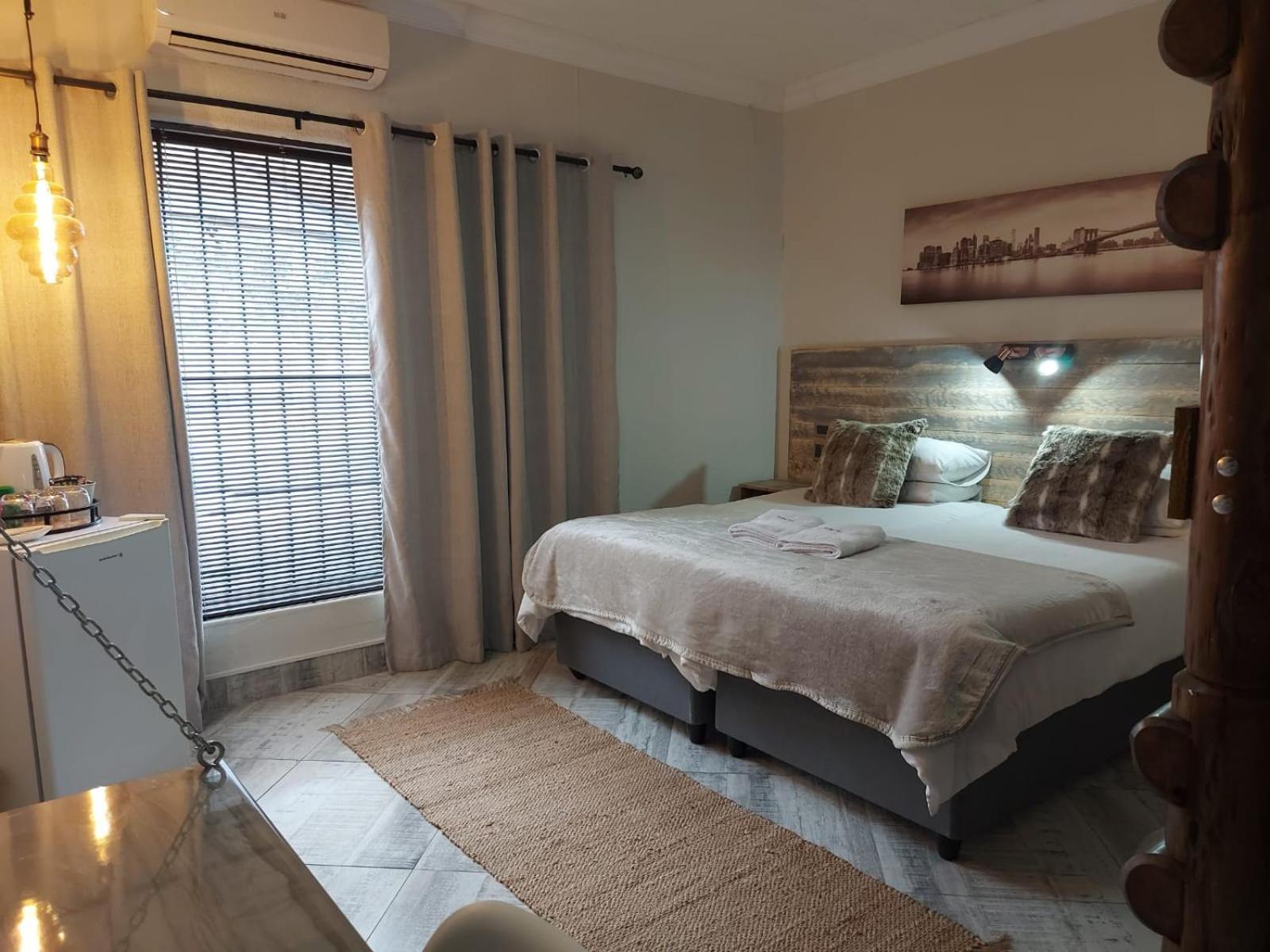 Villa Mariss Guesthouse Kraaifontein Esterno foto